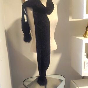 &me black Scarf, One Size